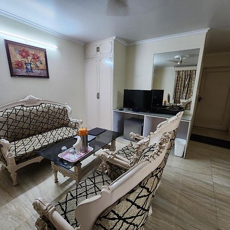 Hotel Mayur Deluxe Meerut Exterior photo